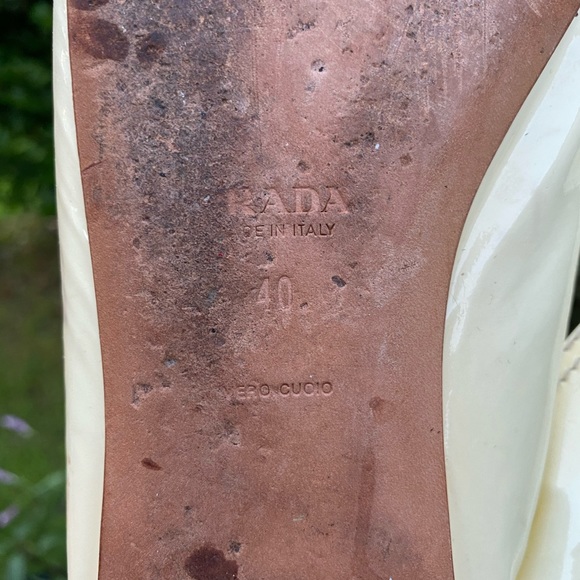 Authentic Prada slippers - Picture 3 of 4